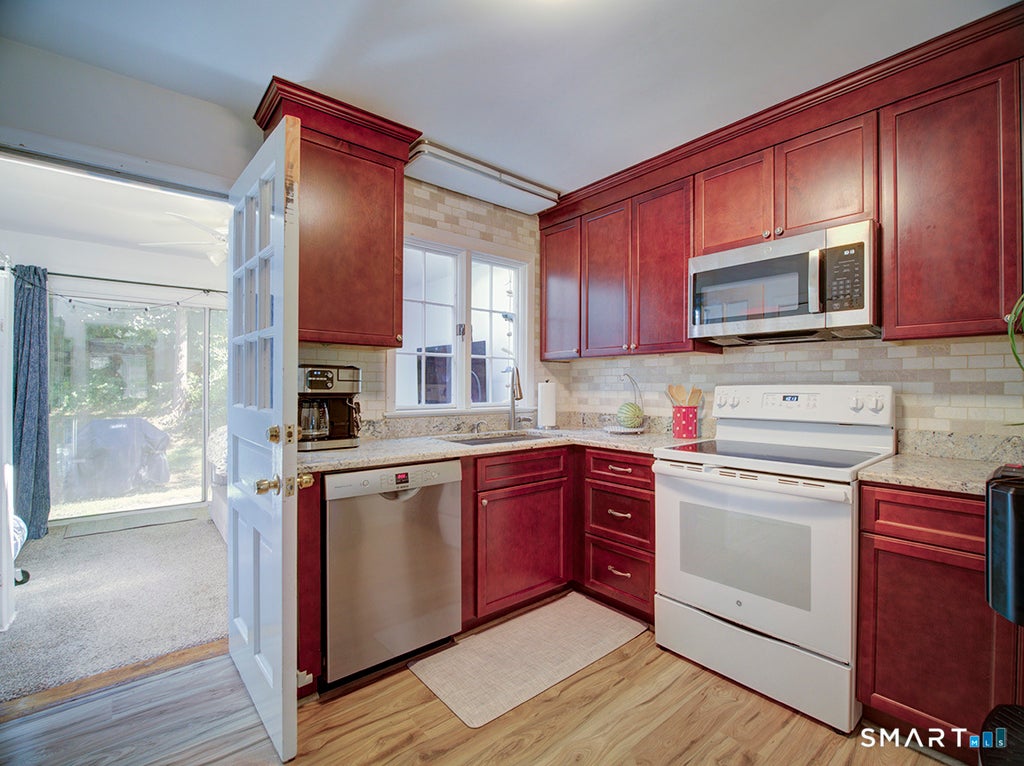 Photo of 13 Douglas Drive #13, Brookfield, CT 06804 (MLS # 24194283)