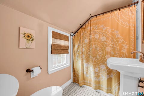 Tiny photo for 33 Edgemere Avenue, West Hartford, CT 06110 (MLS # 24196020)
