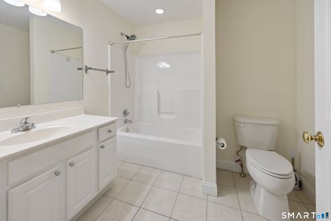 Tiny photo for 33 Allison Way #33, East Haven, CT 06512 (MLS # 24189584)