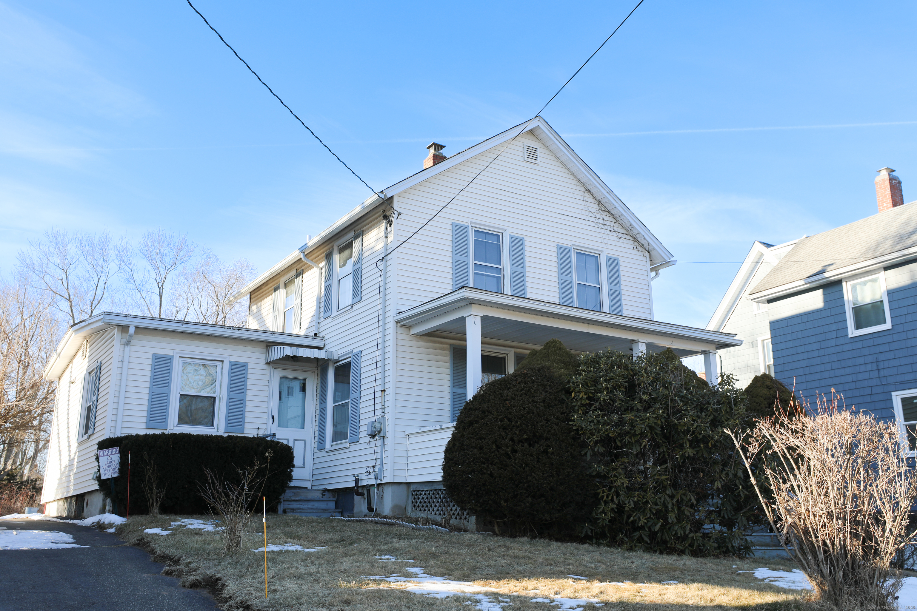 Property for Sale at Broad Street, Meriden, Connecticut - Bedrooms: 3 
Bathrooms: 2 
Rooms: 5  - $280,000