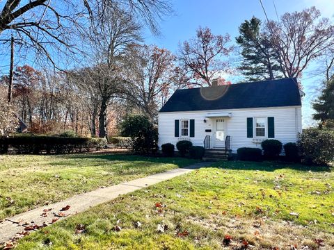 A home in Newington