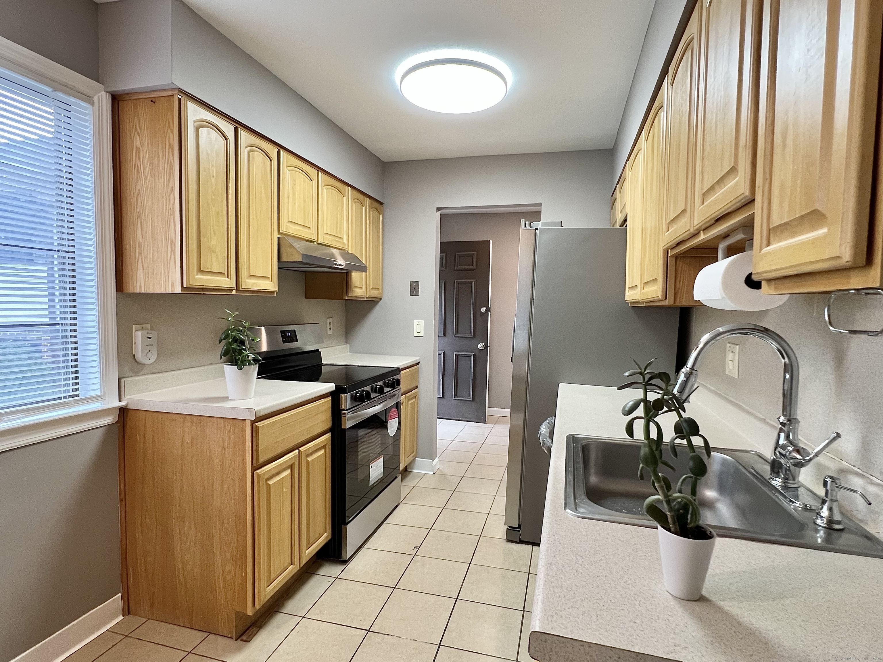 202 Soundview Avenue #26, Stamford, Connecticut image 8