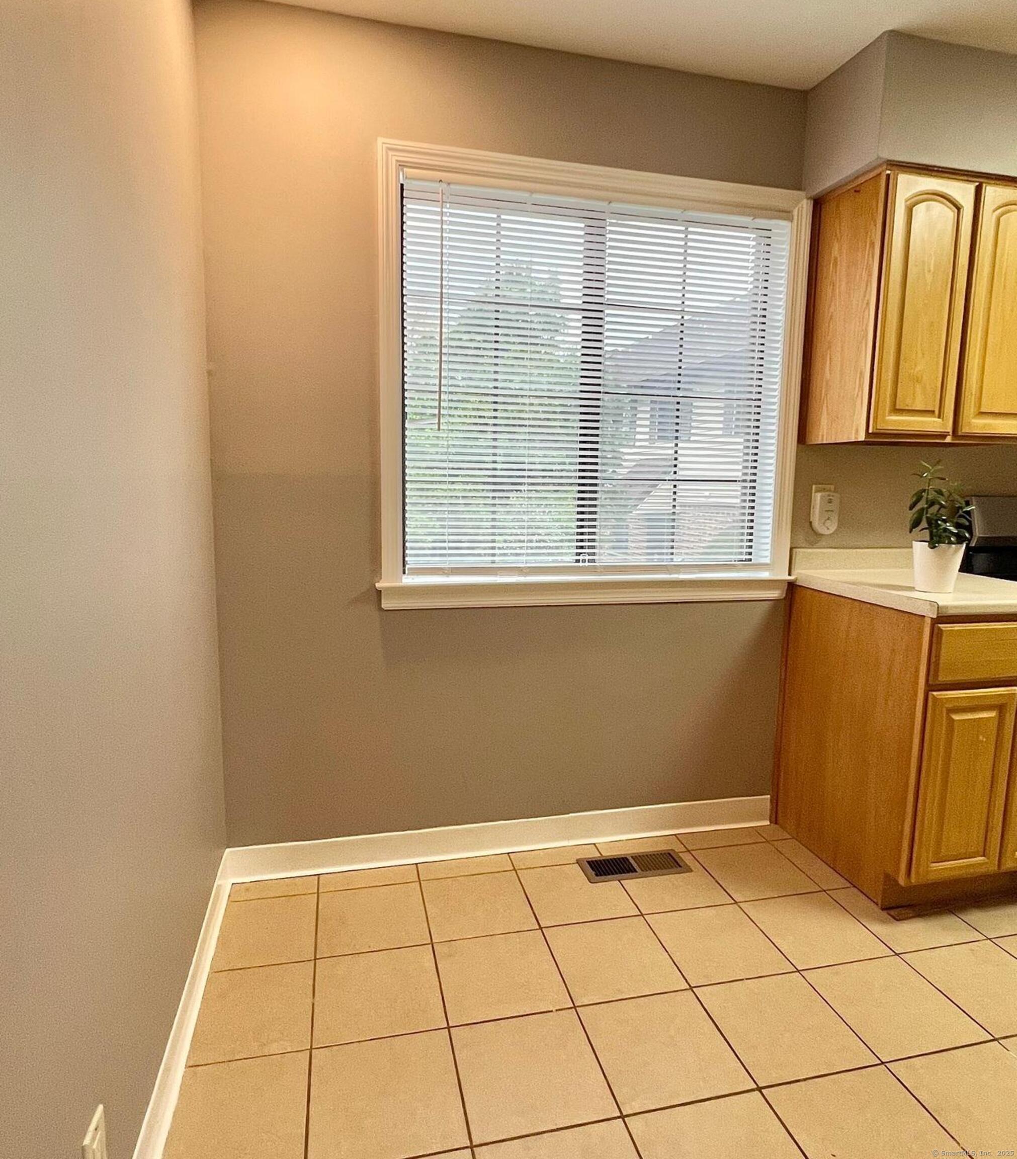 202 Soundview Avenue #26, Stamford, Connecticut image 9