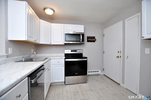 Tiny photo for 103 Wellington Drive #103, Farmington, CT 06032 (MLS # 24198281)