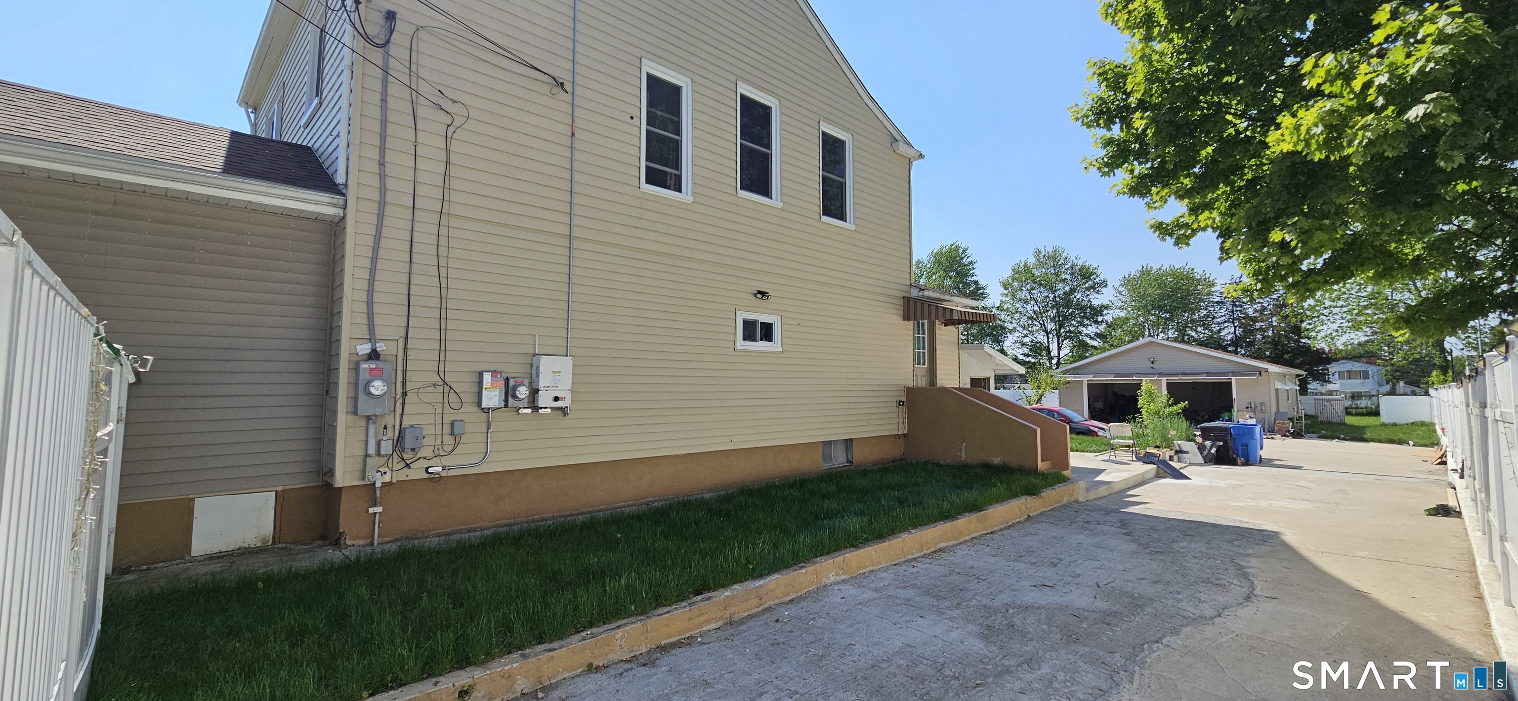 77 Osgood Avenue