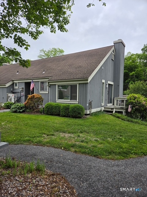 340 Heritage Village B
