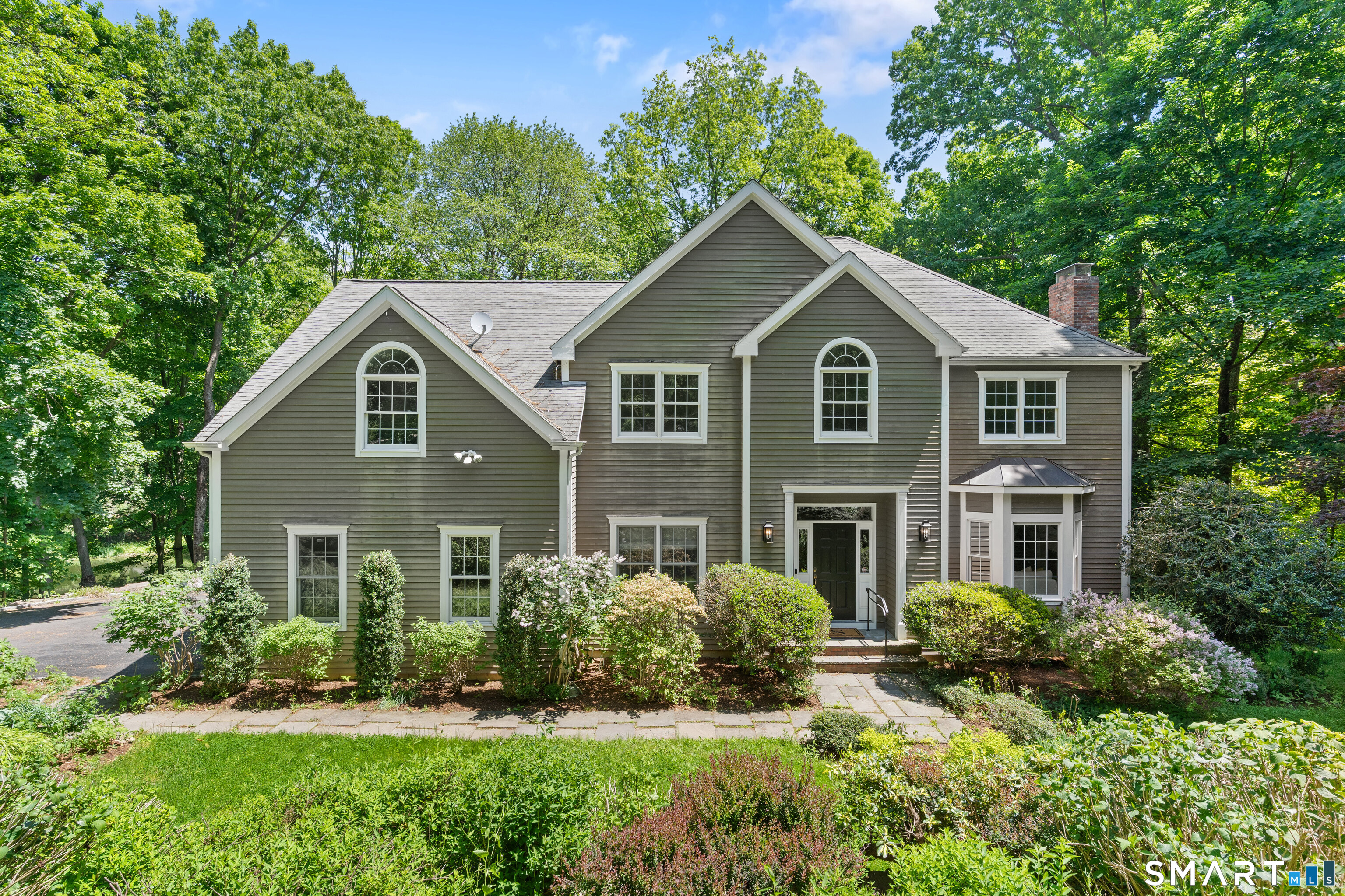 350 Chestnut Hill Road