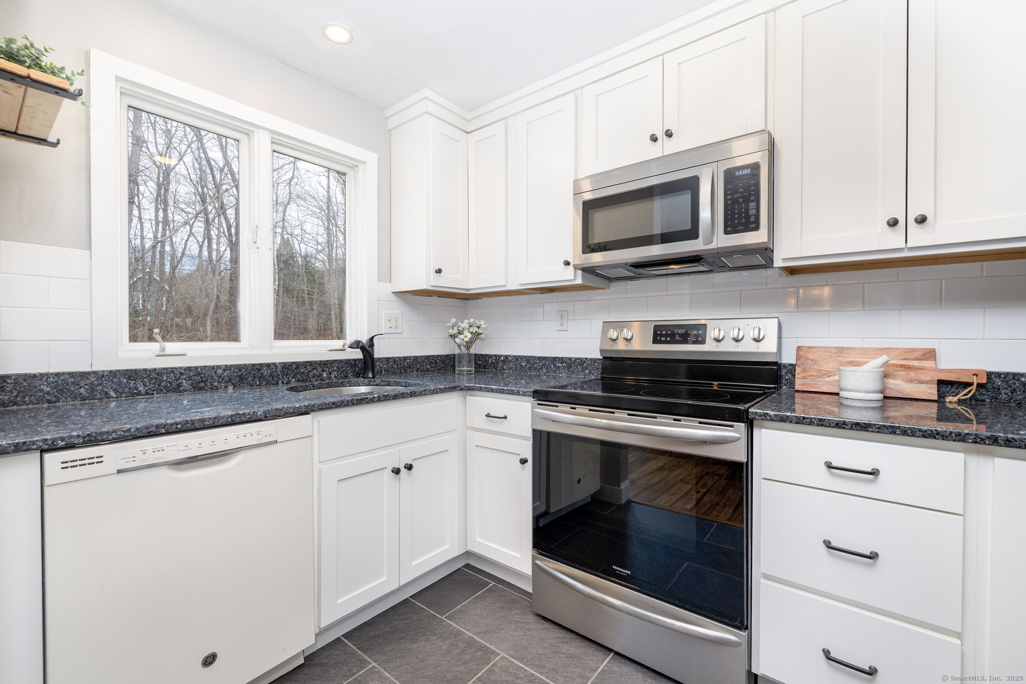 470 Dowd Avenue #470, Canton, Connecticut image 5