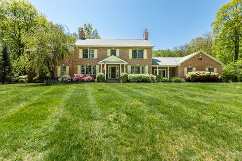 16 Cider Mill Road Burlington CT 06013