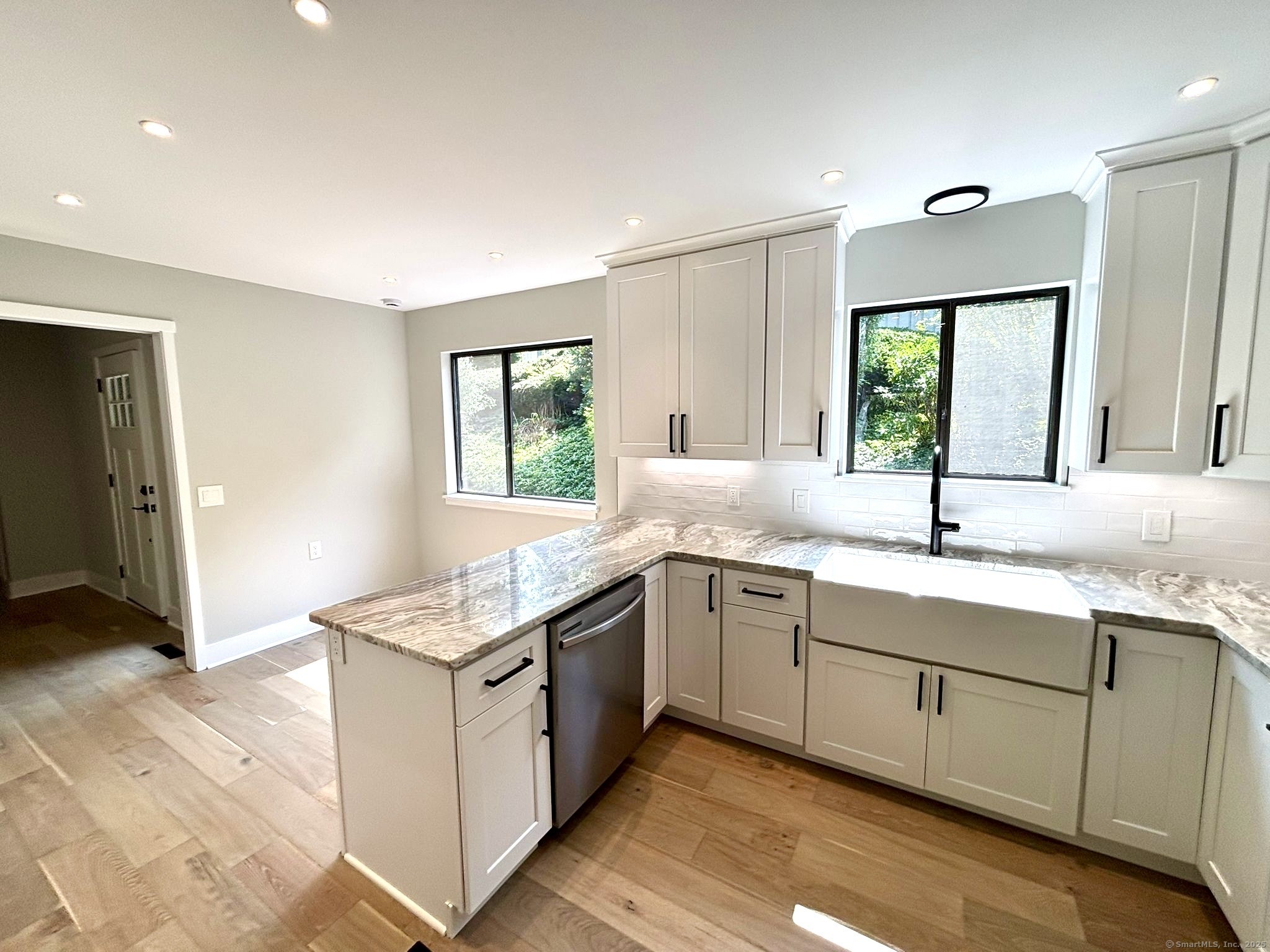 143 Heritage Village E