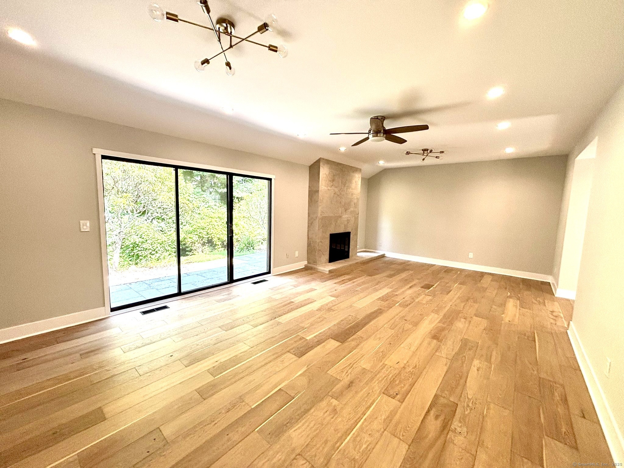 143 Heritage Village E