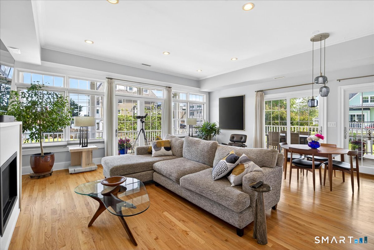 284 Shore Drive