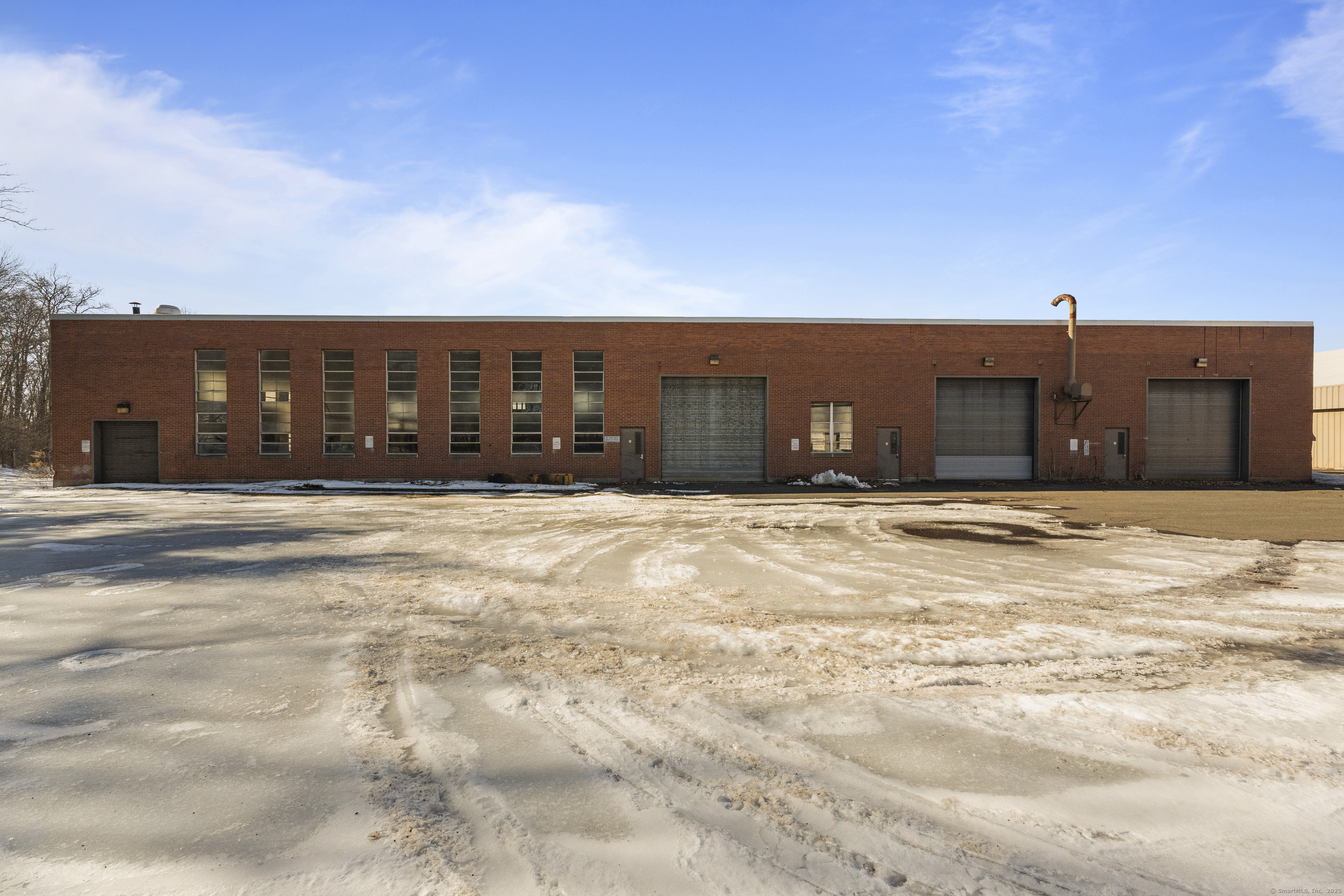 251 Freestone Avenue