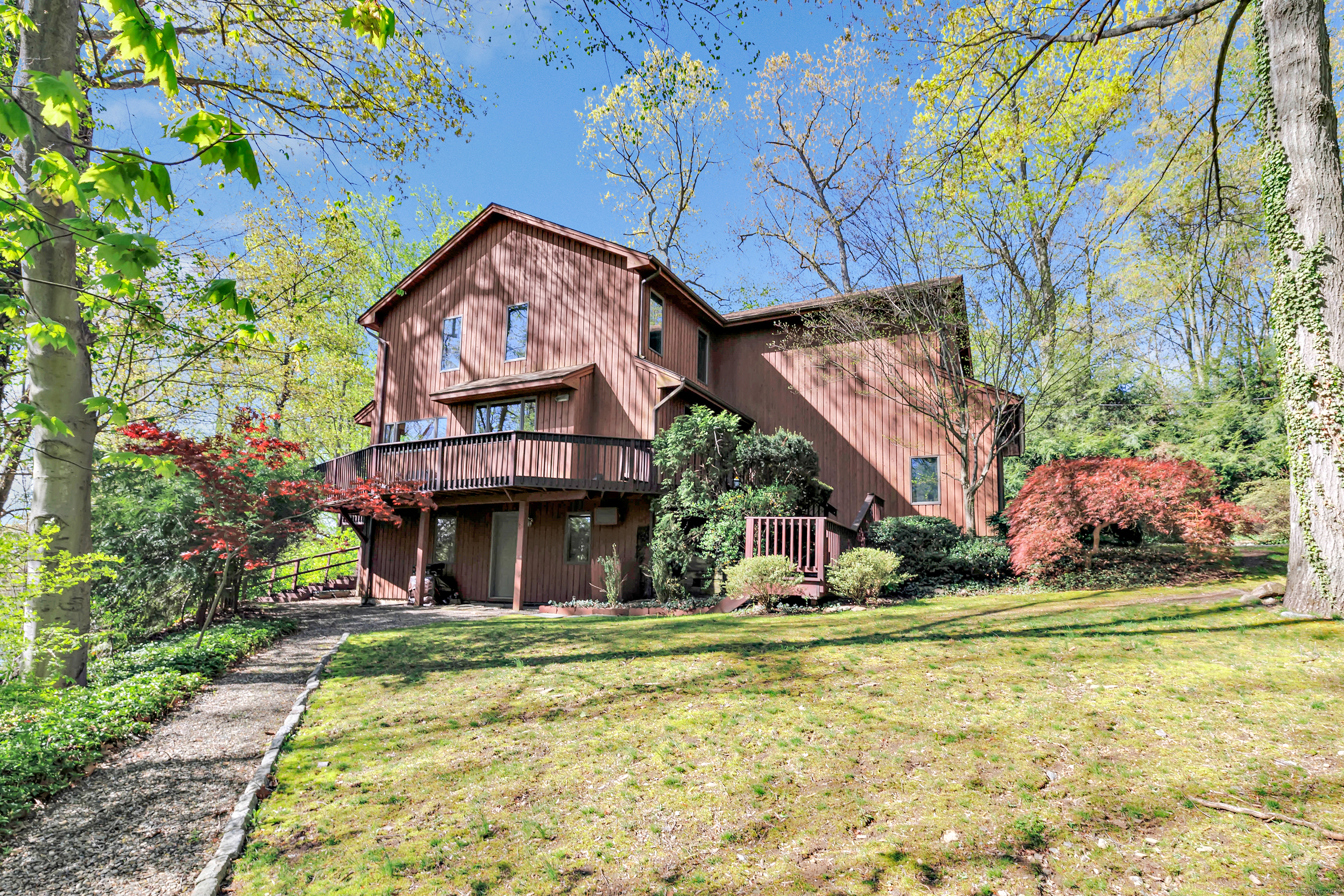 Rental Property at Beaver Dam Access Road, Stratford, Connecticut - Bedrooms: 4 
Bathrooms: 4 
Rooms: 8  - $6,000 MO.