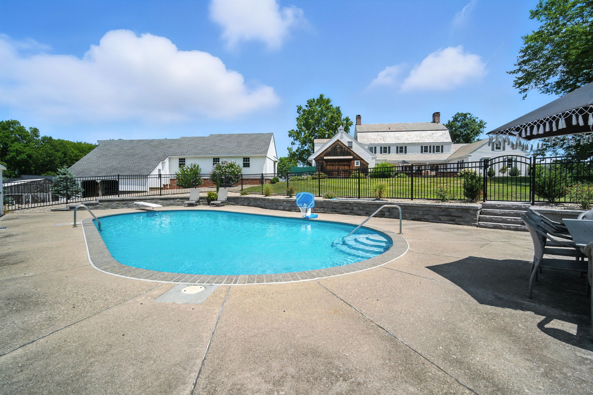 Suffield, Connecticut 06078, United States, 7 Bedrooms Bedrooms, ,7 BathroomsBathrooms,Residential,Active,179003