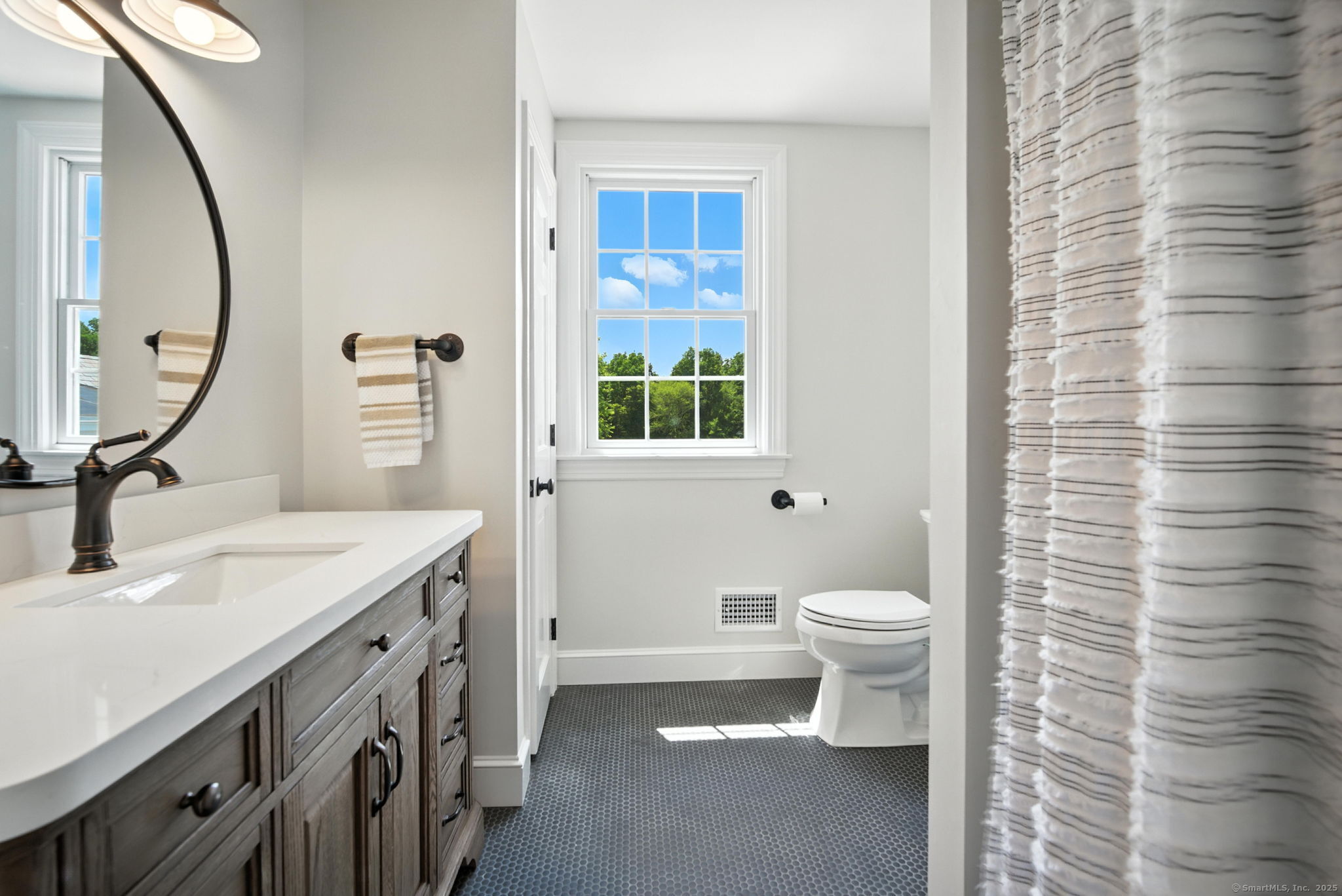 Suffield, Connecticut 06078, United States, 7 Bedrooms Bedrooms, ,7 BathroomsBathrooms,Residential,Active,179003