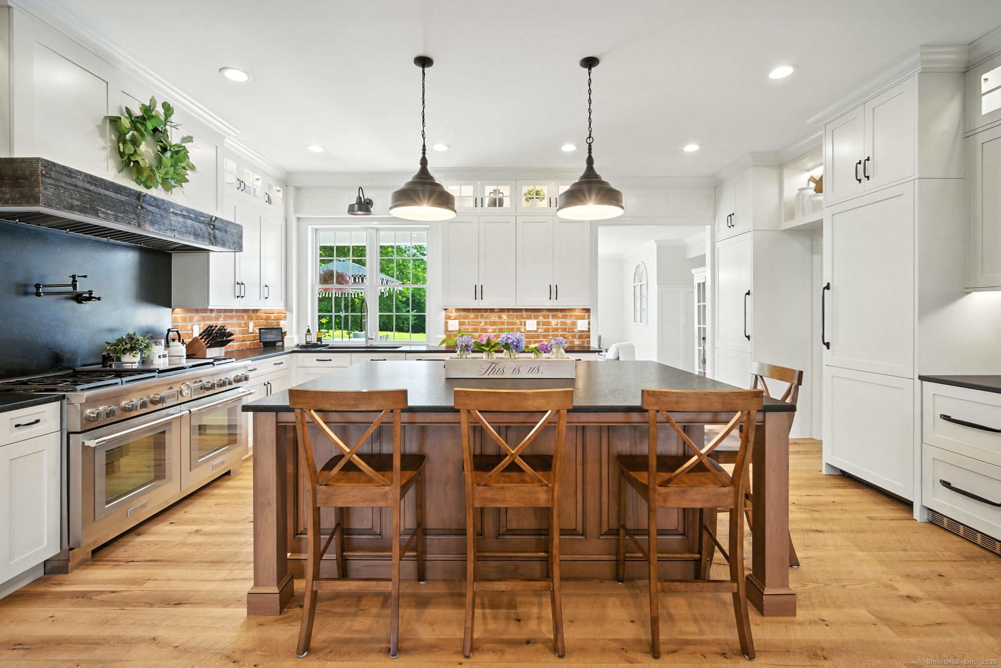 Suffield, Connecticut 06078, United States, 7 Bedrooms Bedrooms, ,7 BathroomsBathrooms,Residential,Active,179003