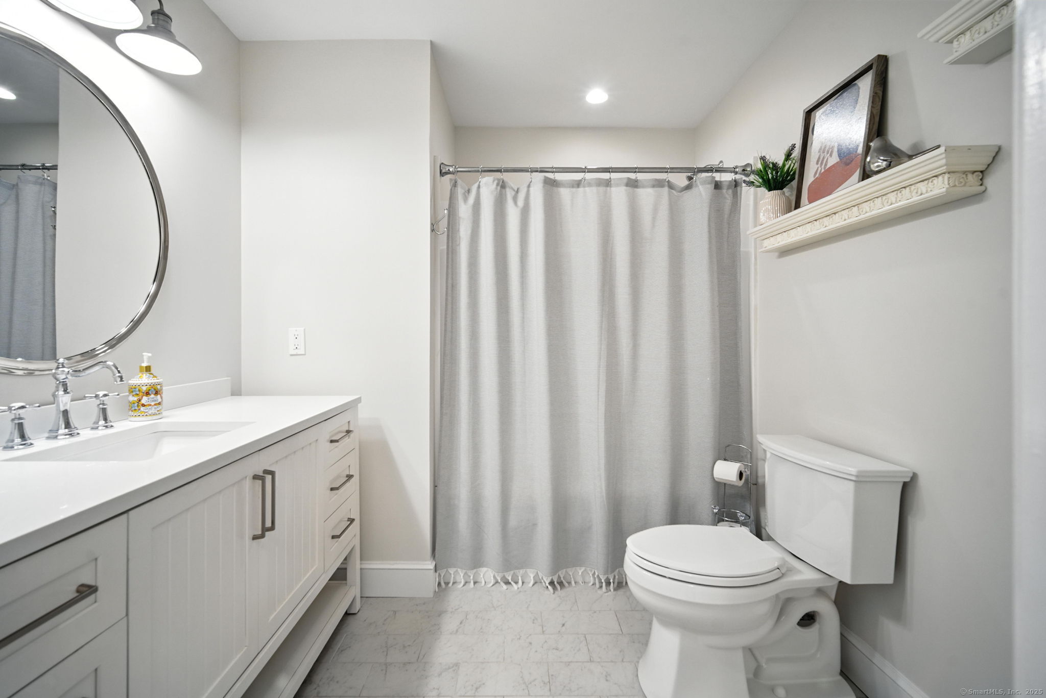 Suffield, Connecticut 06078, United States, 7 Bedrooms Bedrooms, ,7 BathroomsBathrooms,Residential,Active,179003