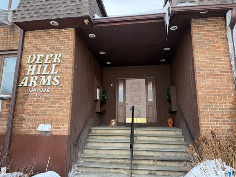 136 Deer Hill Avenue A6 Danbury CT 06810