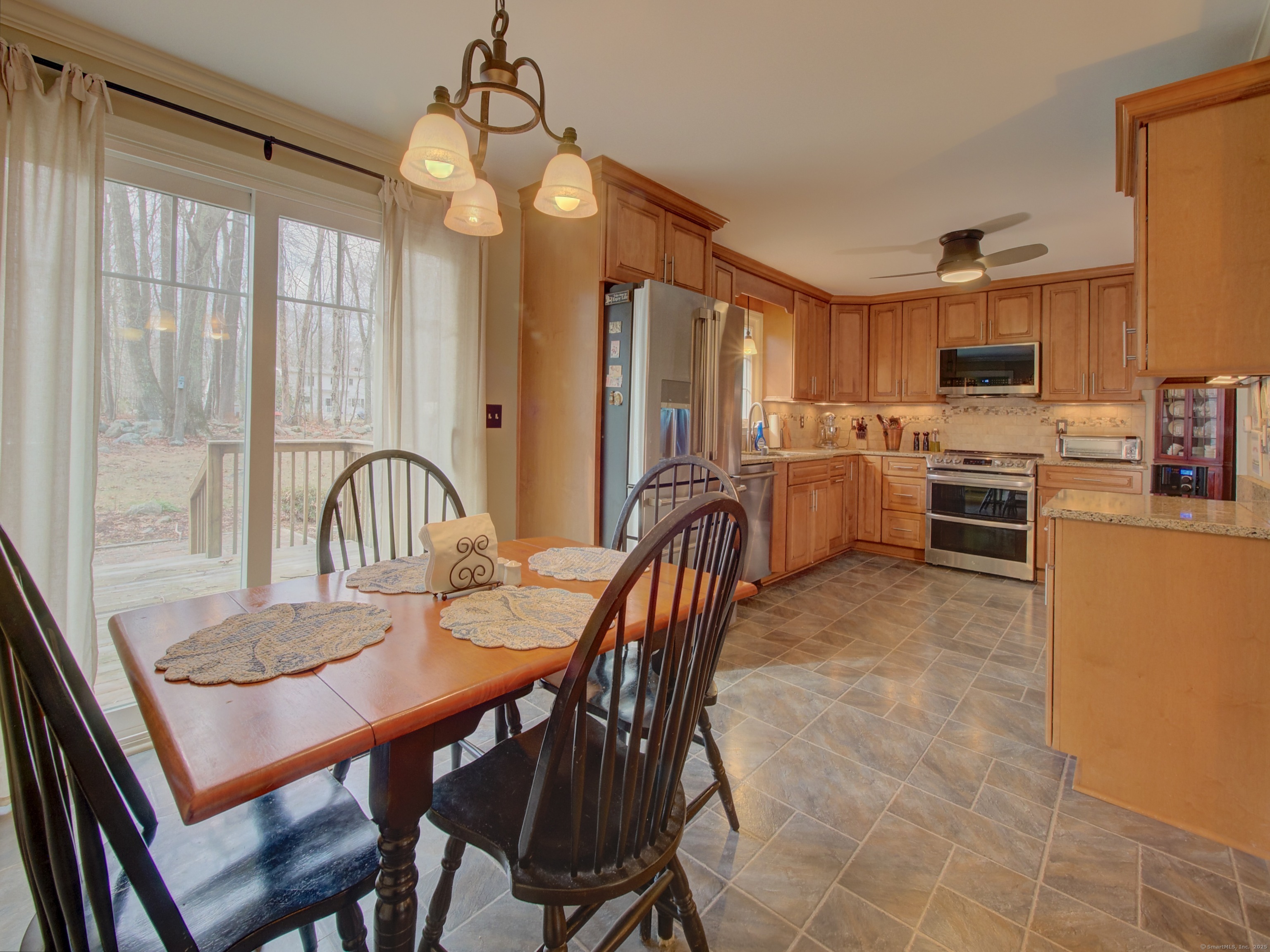 70 Pheasant Run Drive, Ledyard, Connecticut image 15