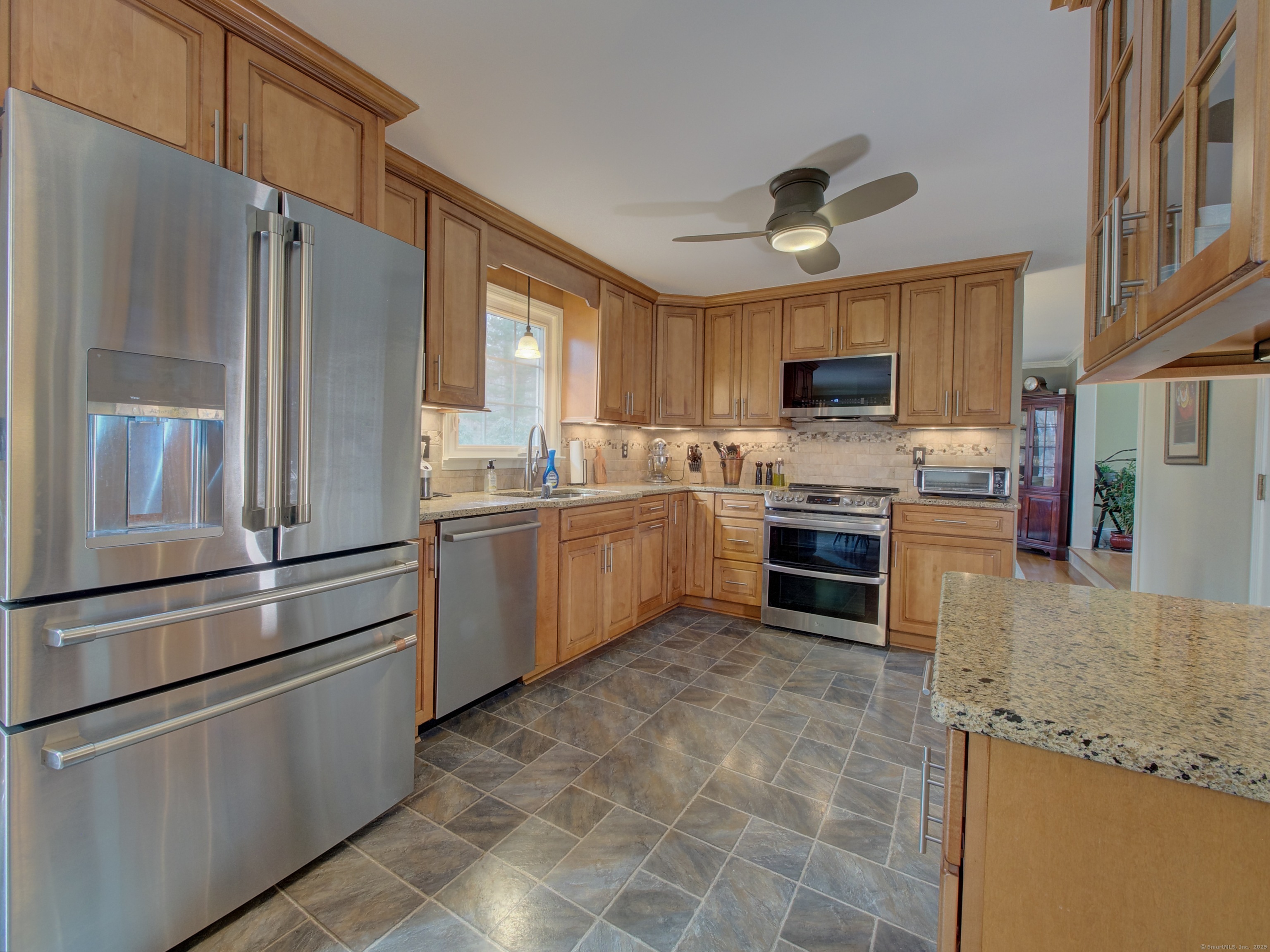 70 Pheasant Run Drive, Ledyard, Connecticut image 14