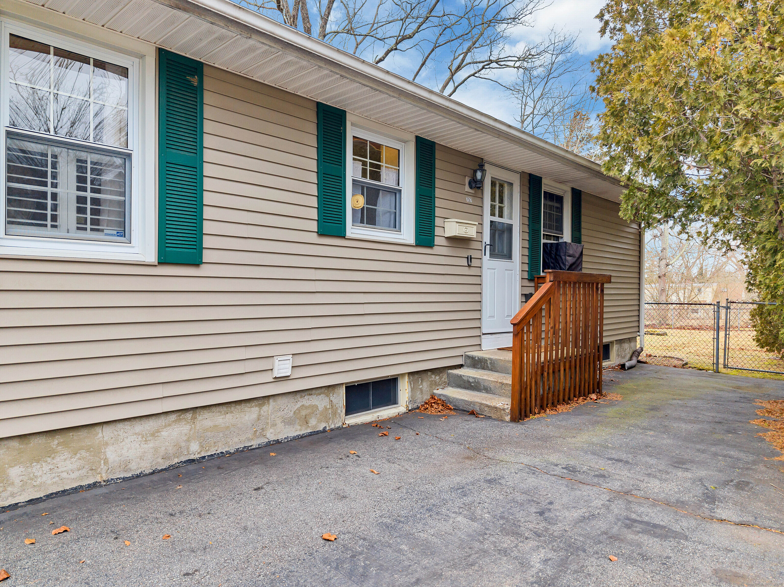 757 Ocean Avenue, New London, Connecticut image 2