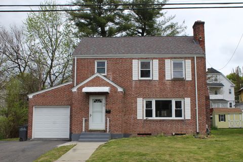 Single Family Residence in Hartford CT 34 Burlington Street.jpg