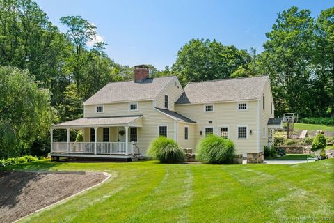 Photo of 52 Aunt Park Lane, Newtown, CT 06470 (MLS # 24164826)