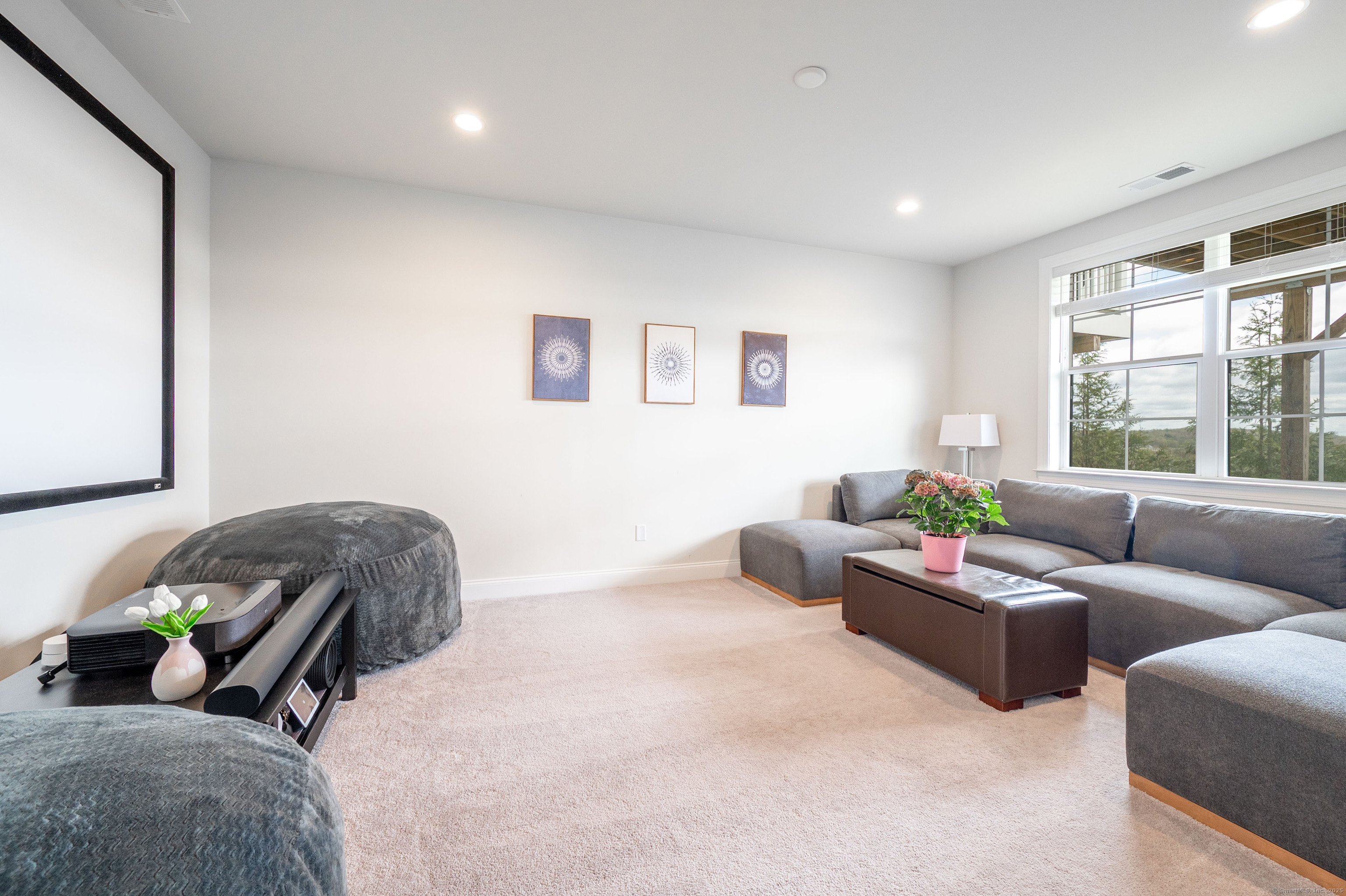 137 Brentwood Circle #137, Danbury, Connecticut image 24