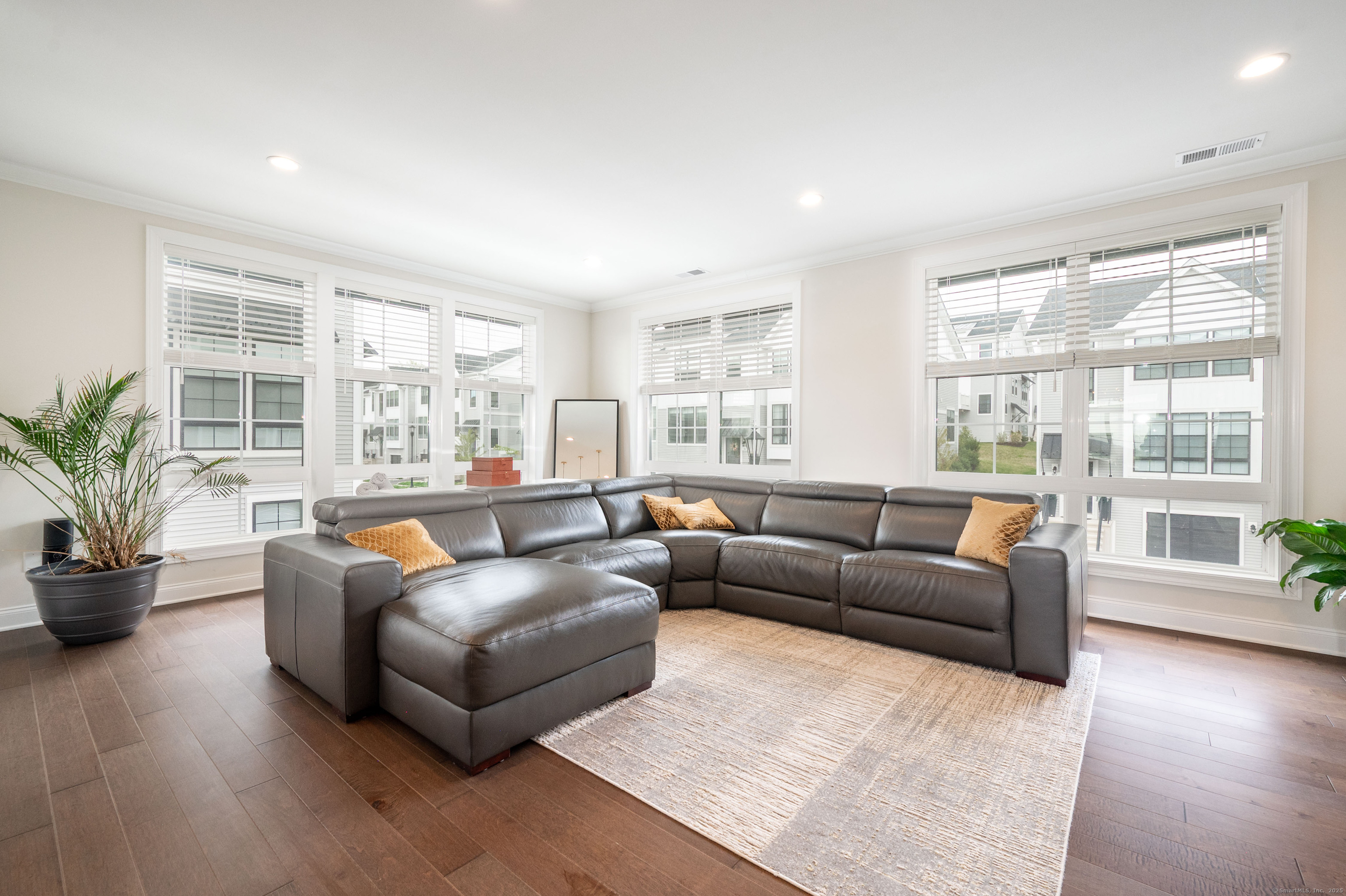 137 Brentwood Circle #137, Danbury, Connecticut image 10