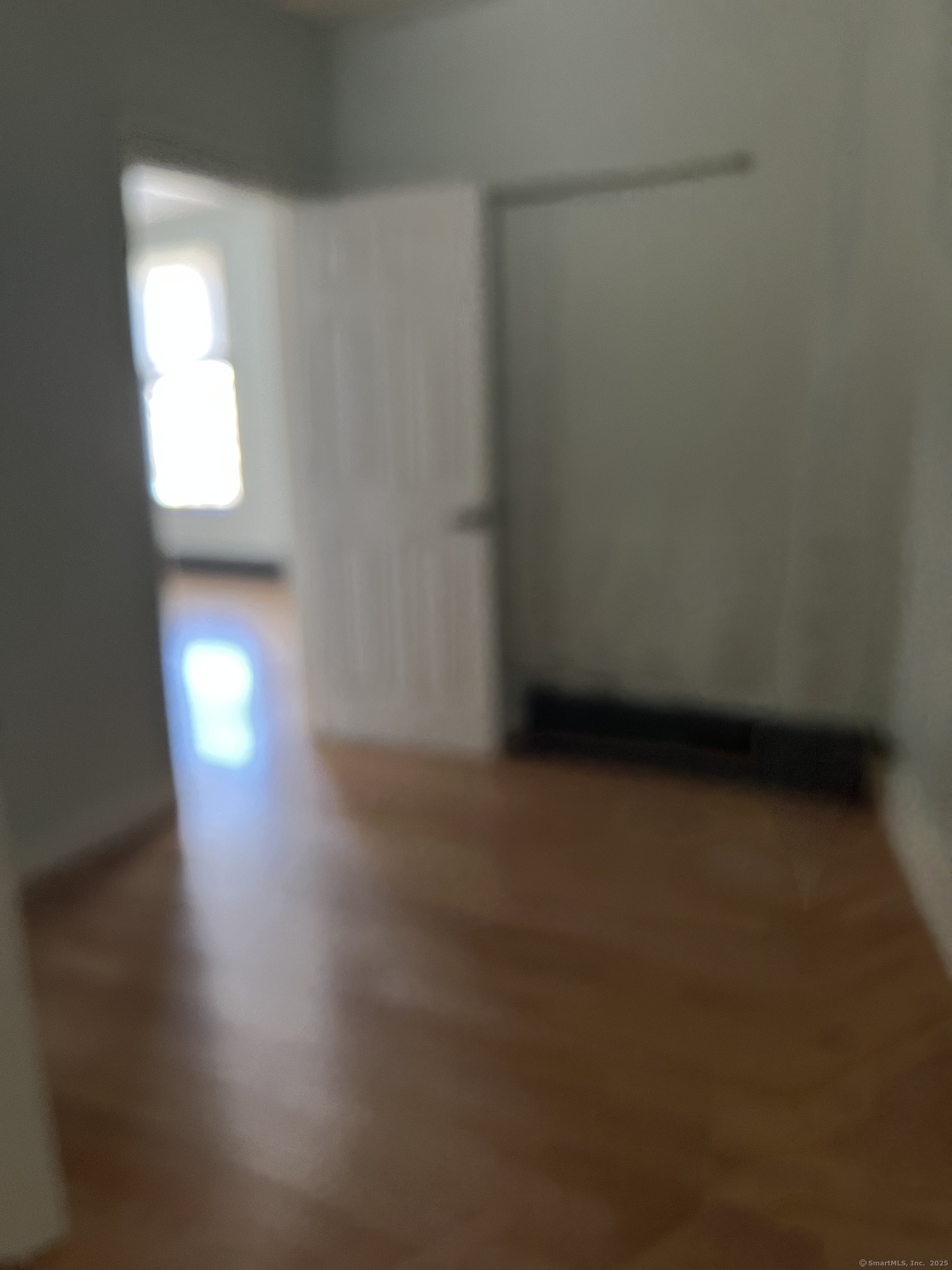 546 Congress Avenue 1