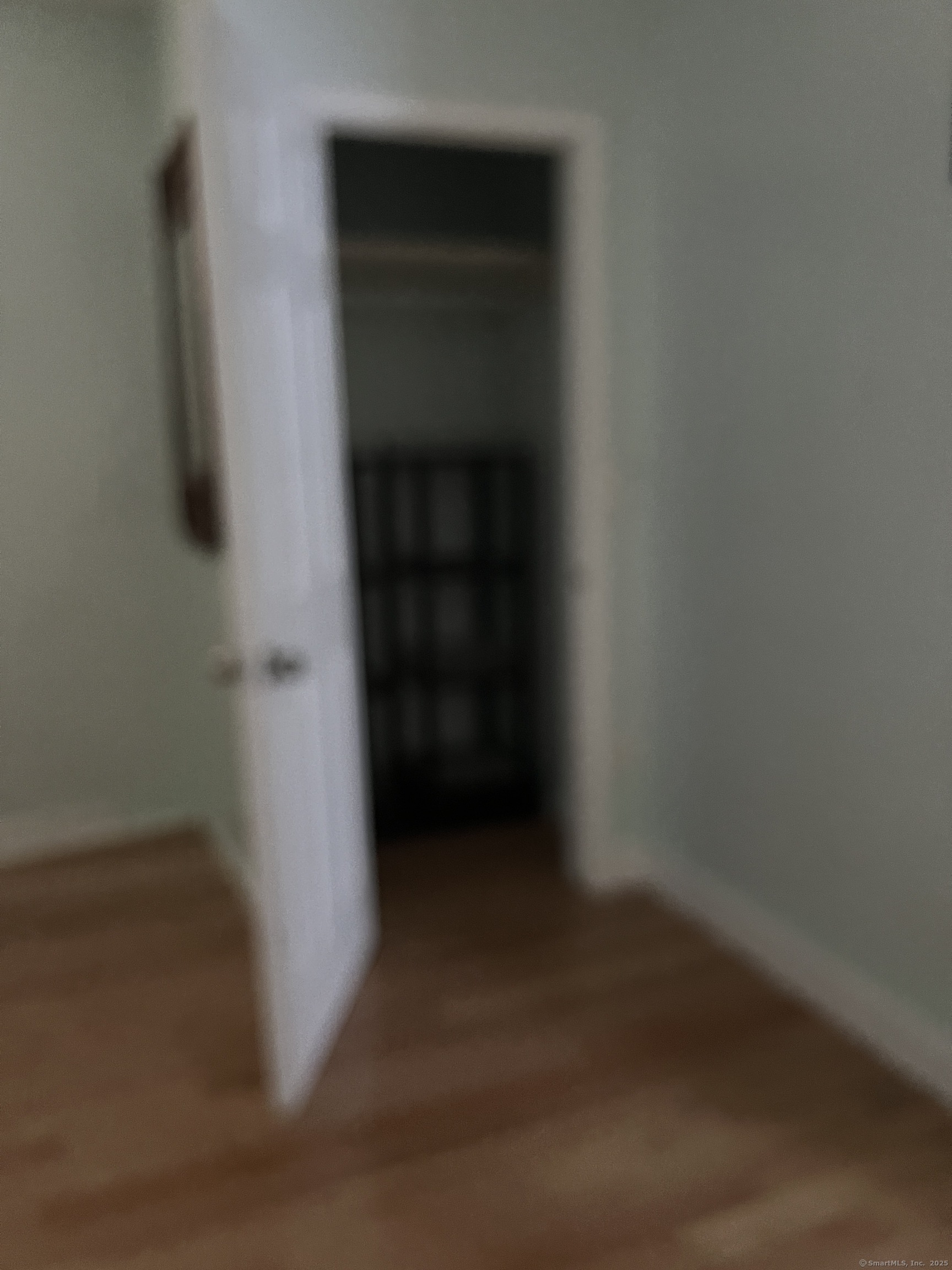 546 Congress Avenue 1