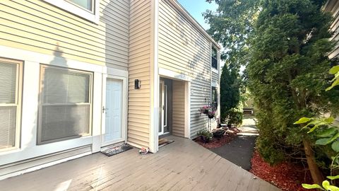Photo of 16 Clemens Court #16, Rocky Hill, CT 06067 (MLS # 24118343)