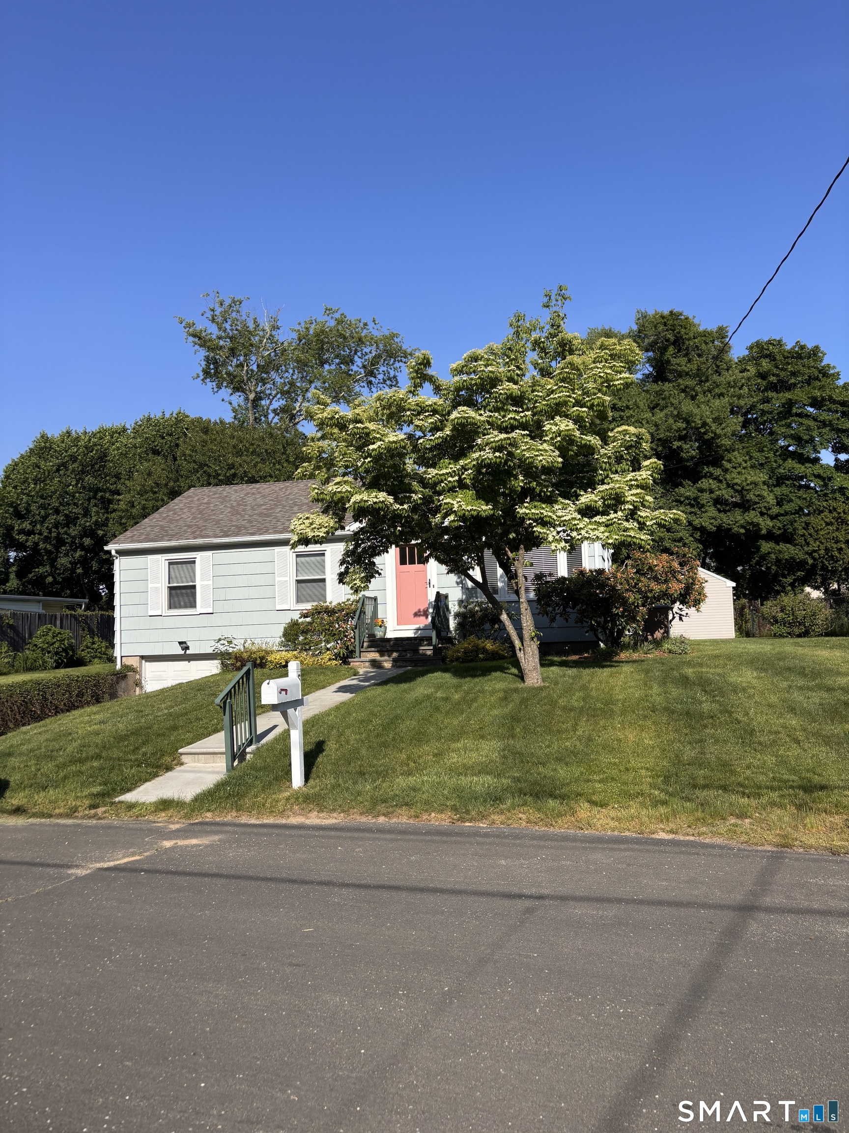 5 Herster Drive