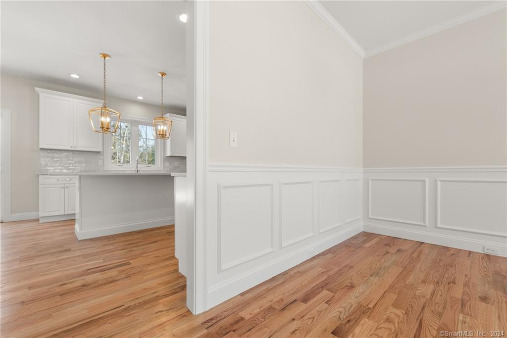 116 Holcomb Hill Road, New Hartford, Connecticut image 12