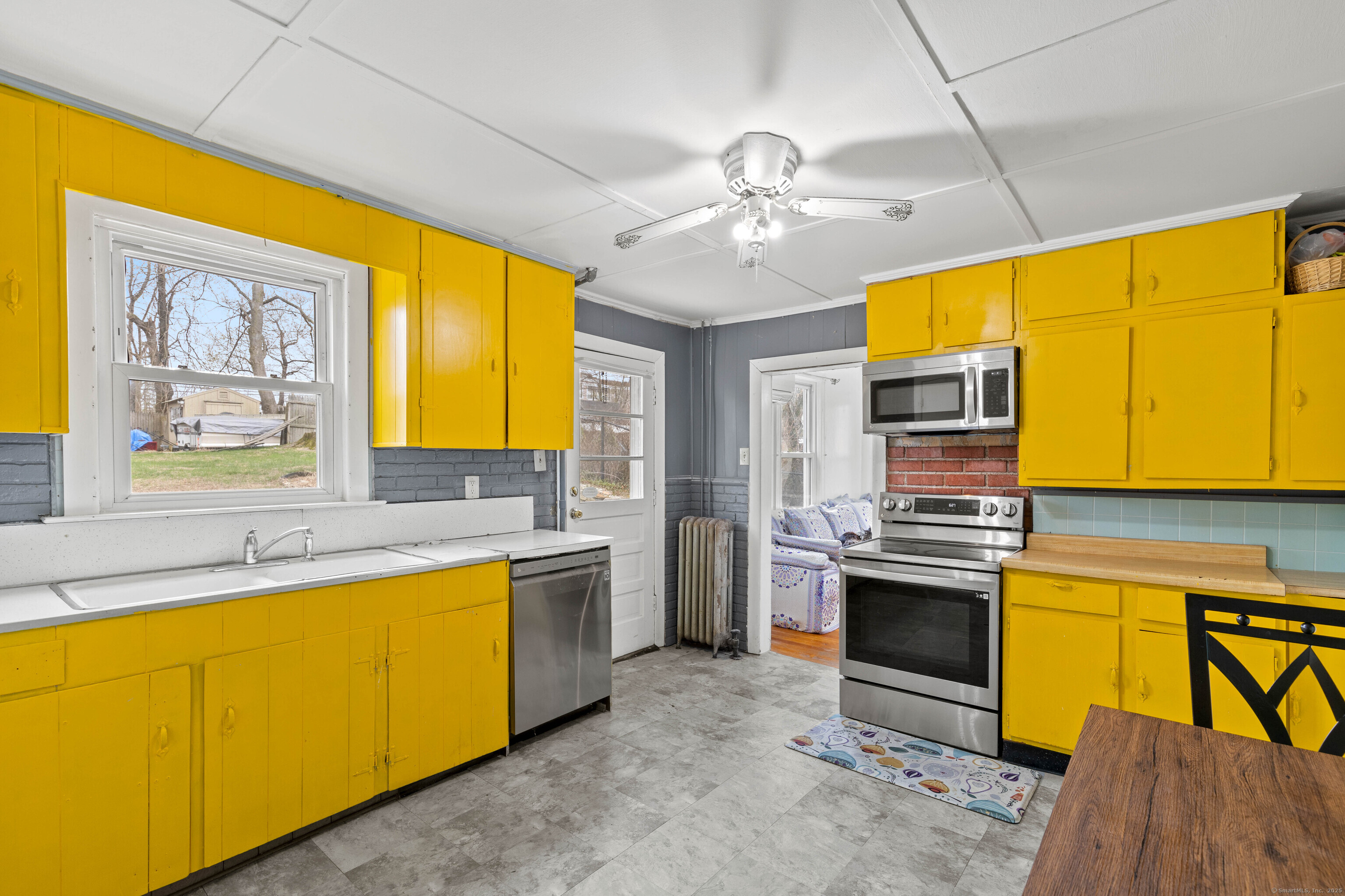 54 Peck Street, Norwich, Connecticut image 11