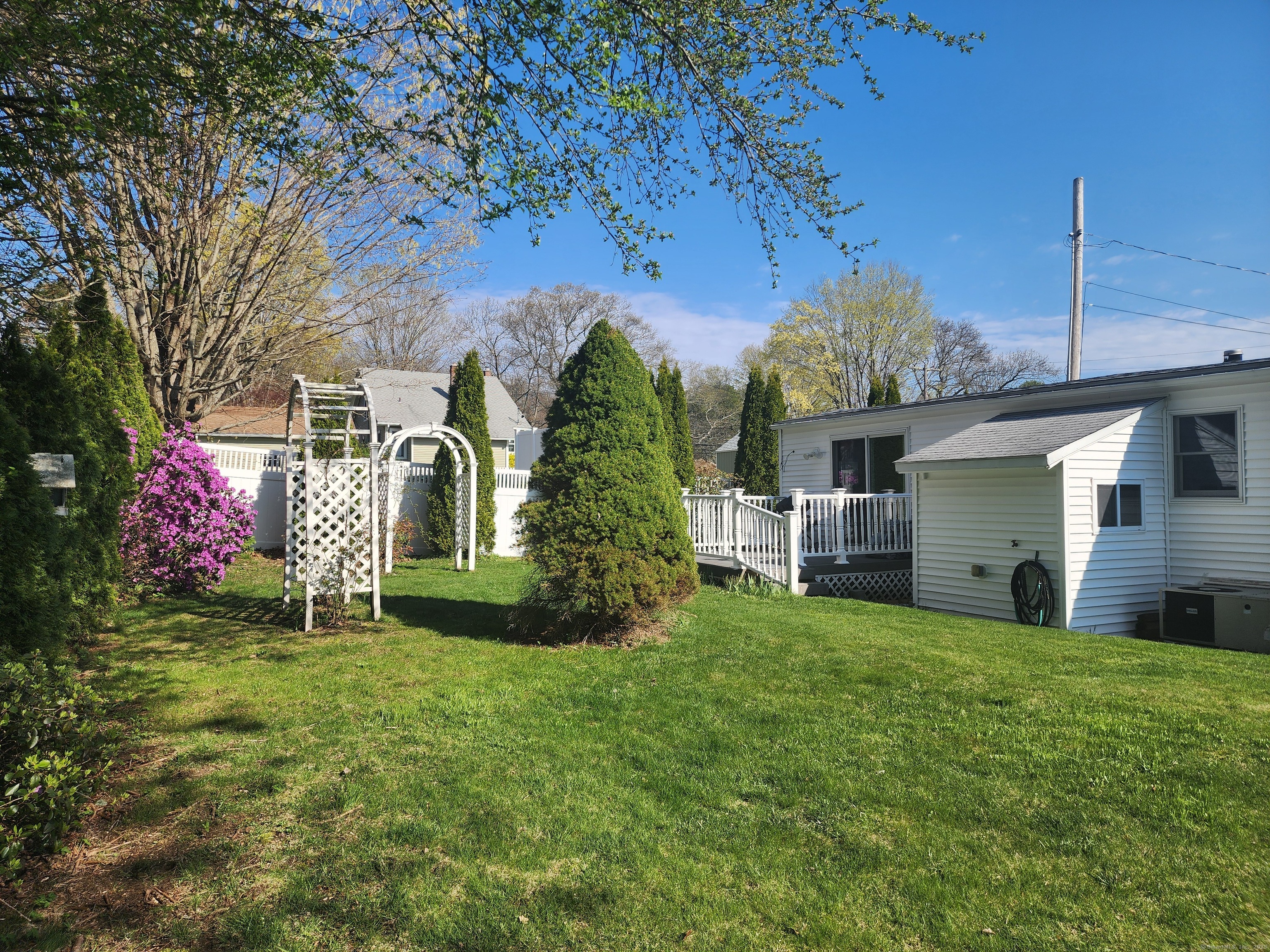 10 Belleau Avenue, Norwich, Connecticut image 7