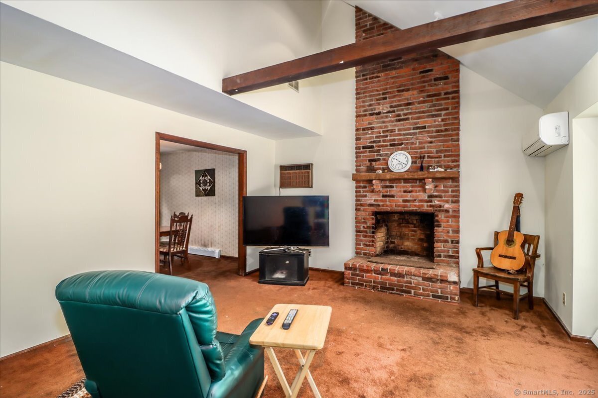 49 Quaker Ridge Road