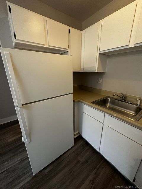 Tiny photo for 7 Prest Street #3, New London, CT 06320 (MLS # 24142768)