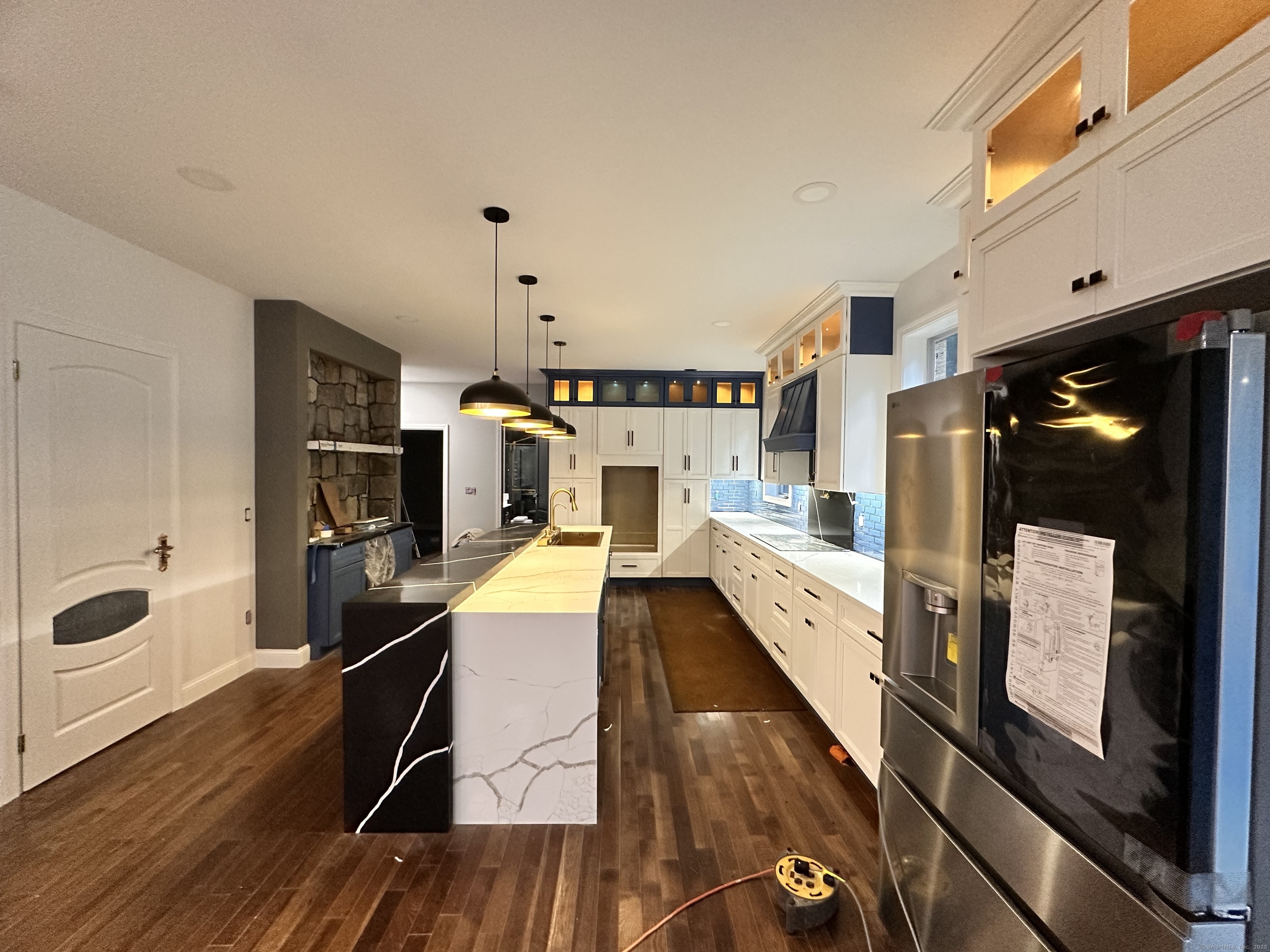 370 A W Mountain Road