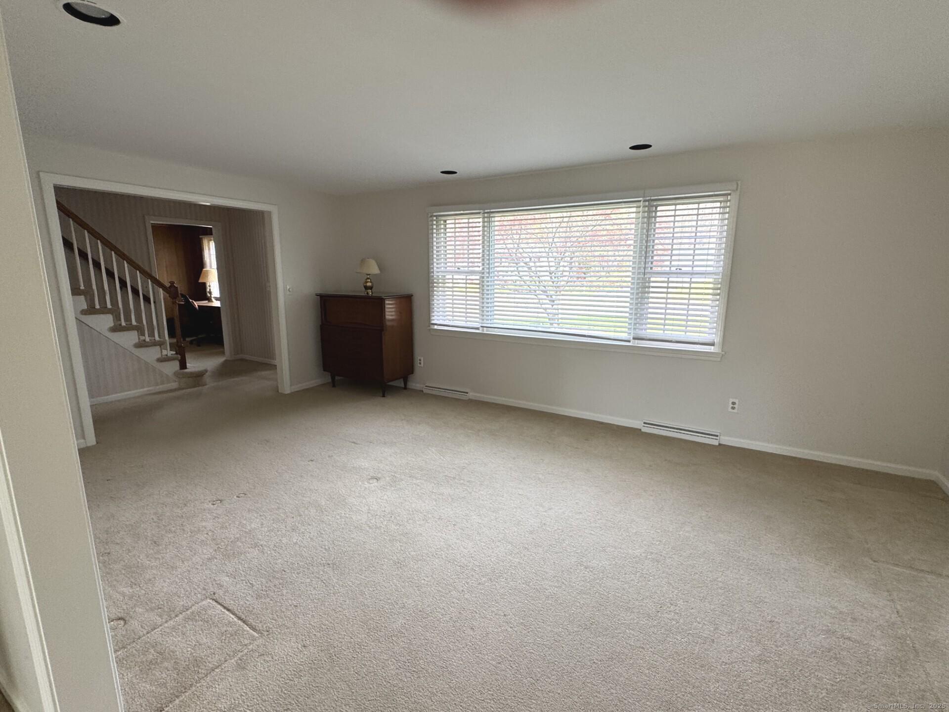 24 Abby Lane, Hamden, Connecticut image 14