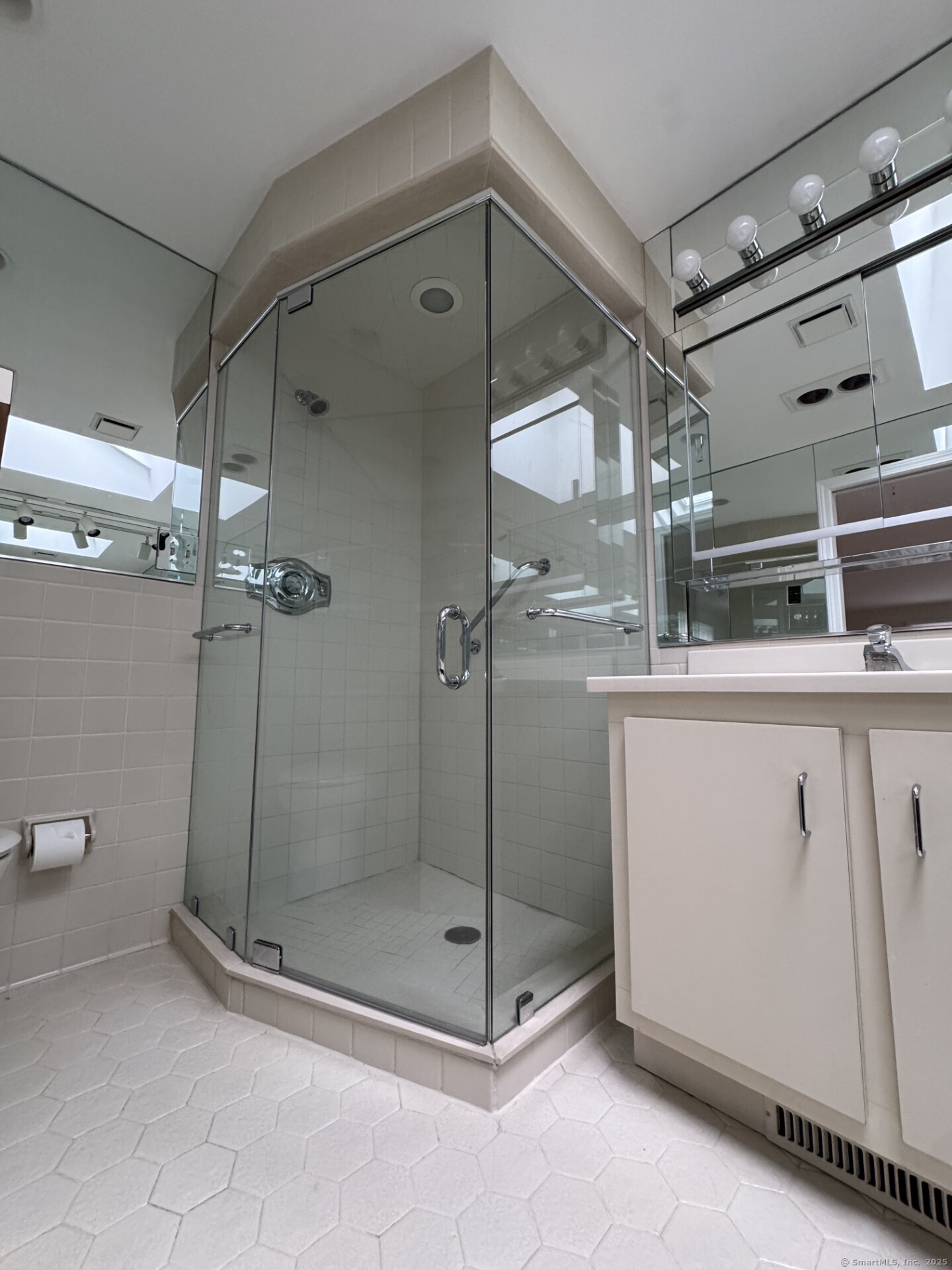 24 Abby Lane, Hamden, Connecticut image 20