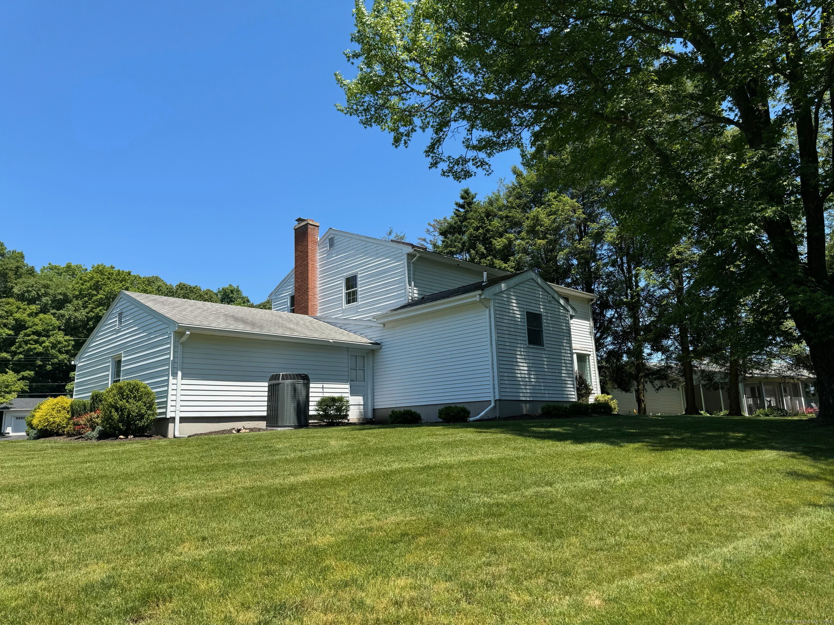 24 Abby Lane, Hamden, Connecticut image 32
