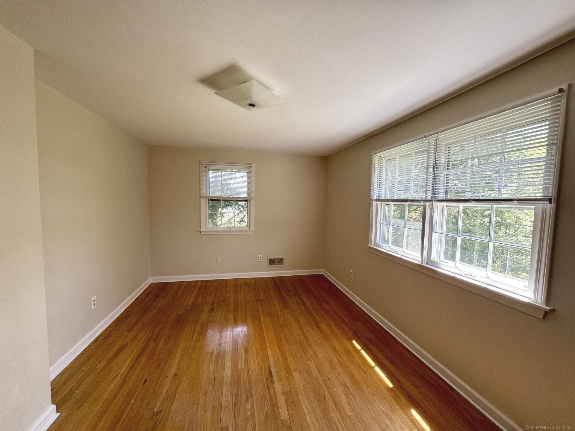 24 Abby Lane, Hamden, Connecticut image 24