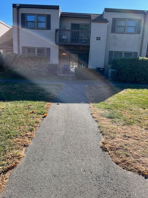 A home in South Windsor