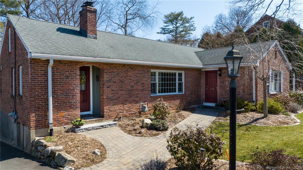 Photo 3 of 40 of 420 Ridge Road house