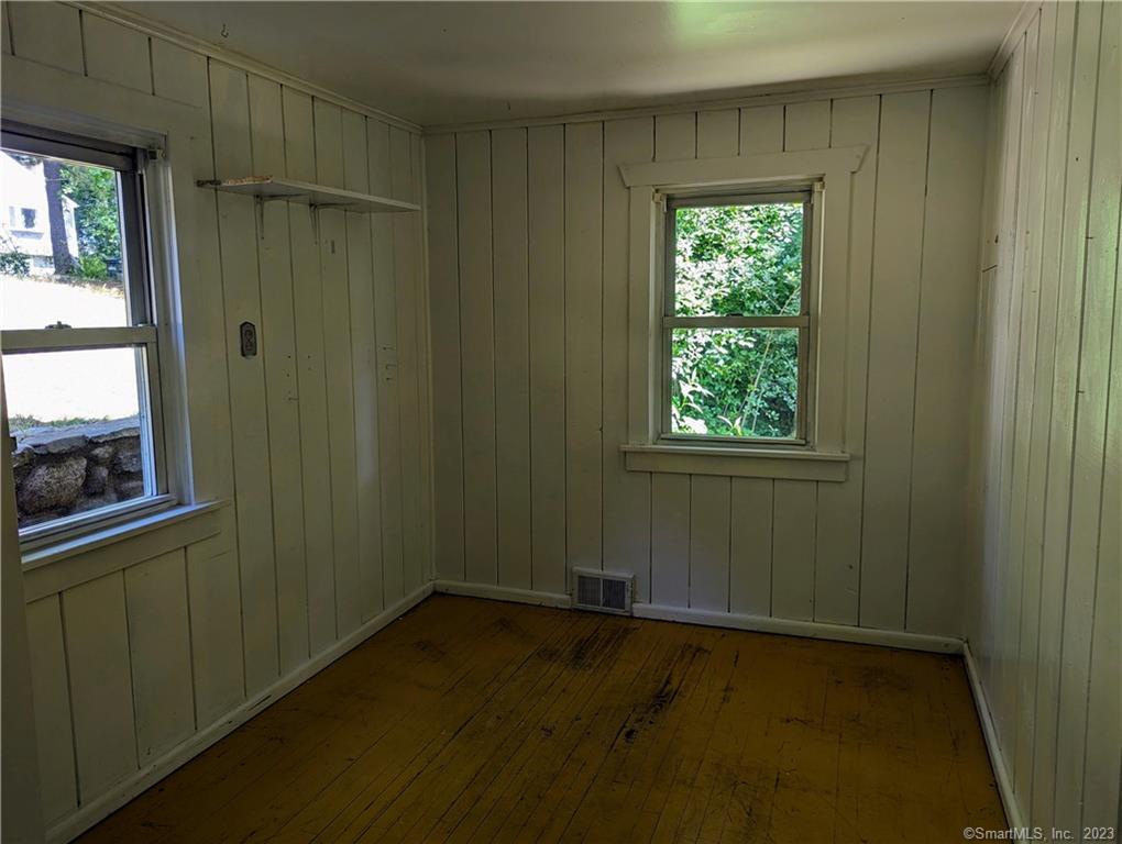 49 Hemlock Road