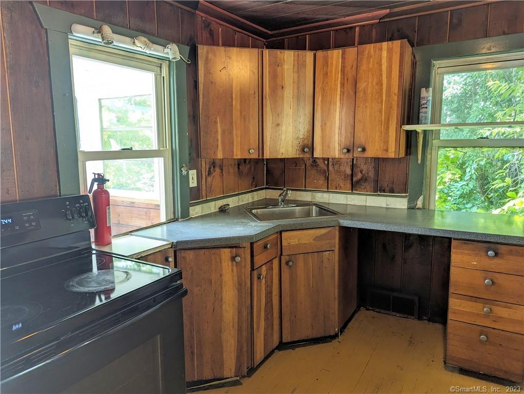 49 Hemlock Road