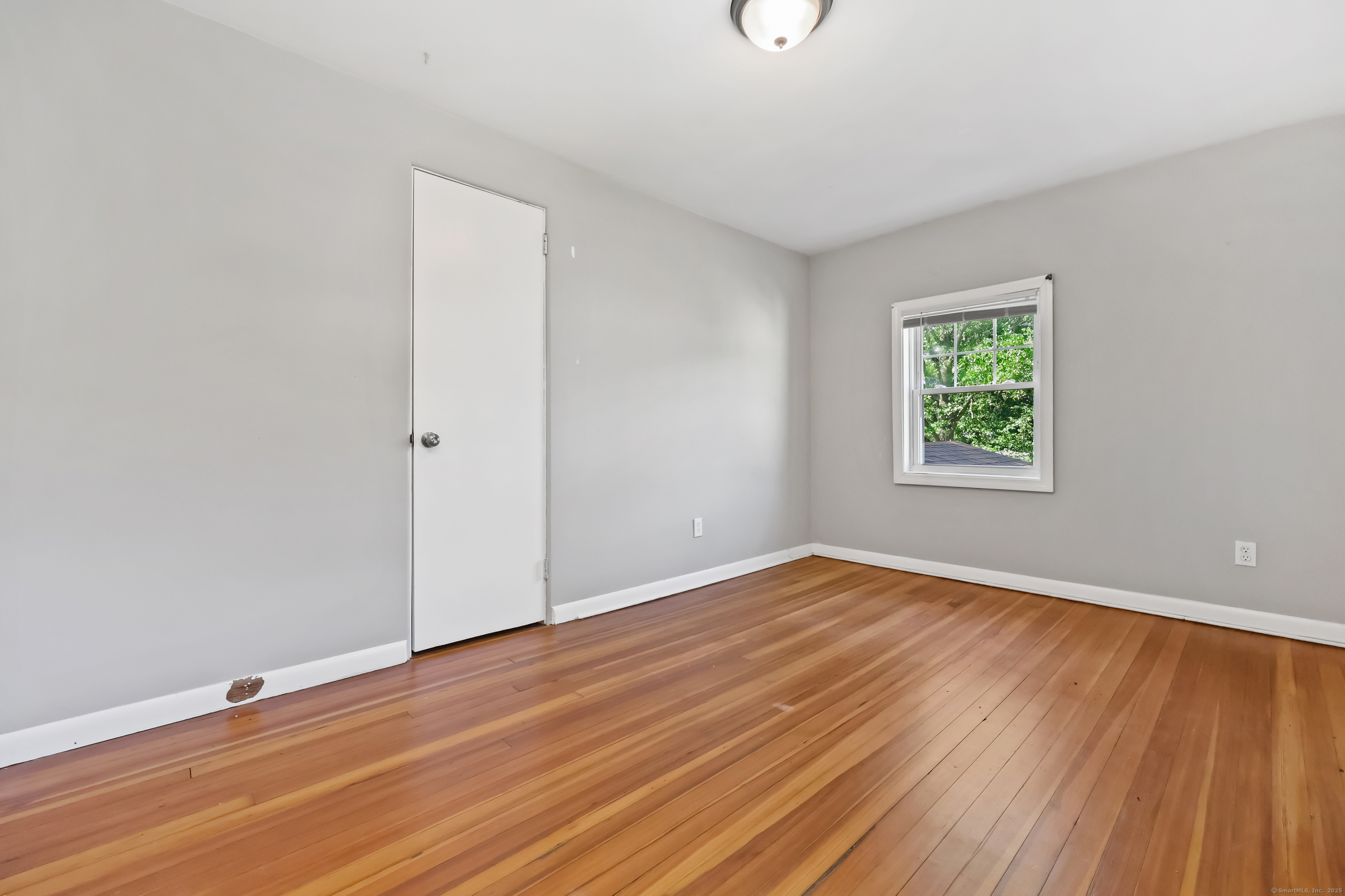 Bridgeport, Connecticut 06606, United States, 4 Bedrooms Bedrooms, ,3 BathroomsBathrooms,Residential,Pending,209428