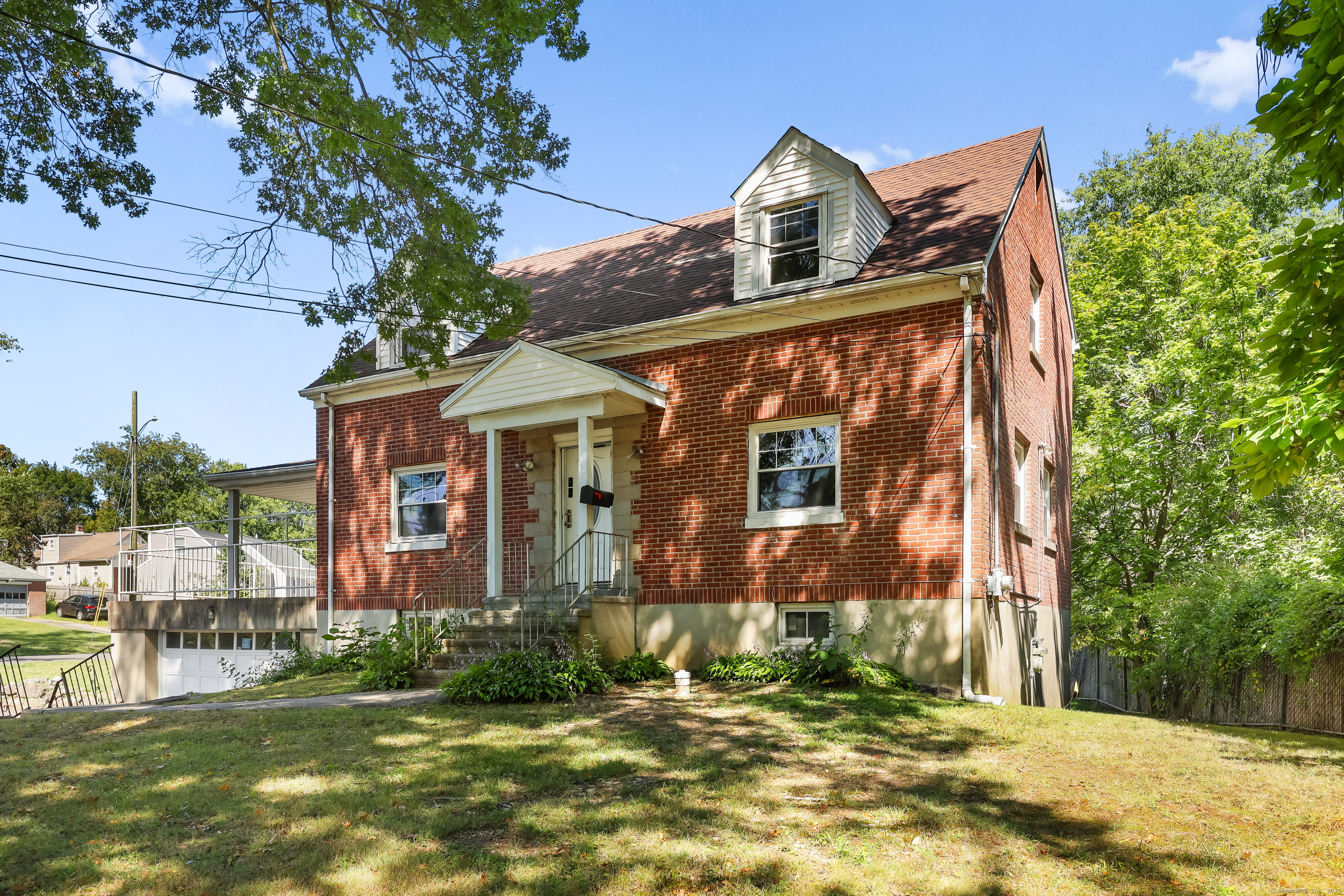 Bridgeport, Connecticut 06606, United States, 4 Bedrooms Bedrooms, ,3 BathroomsBathrooms,Residential,Pending,209428